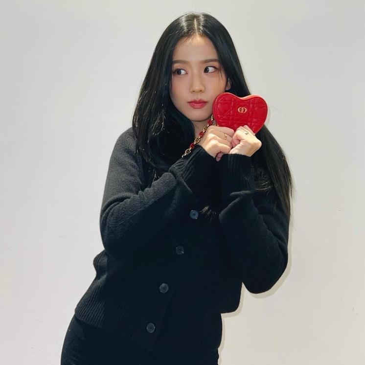 @sooyaaa__