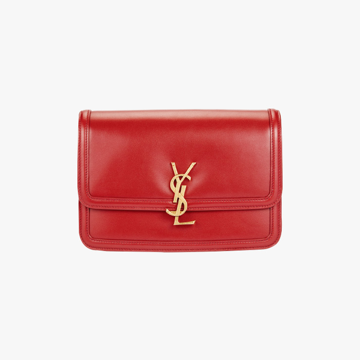 로고 클로저 백은 4백5만원 Saint Laurent by Anthony Vaccarello. 