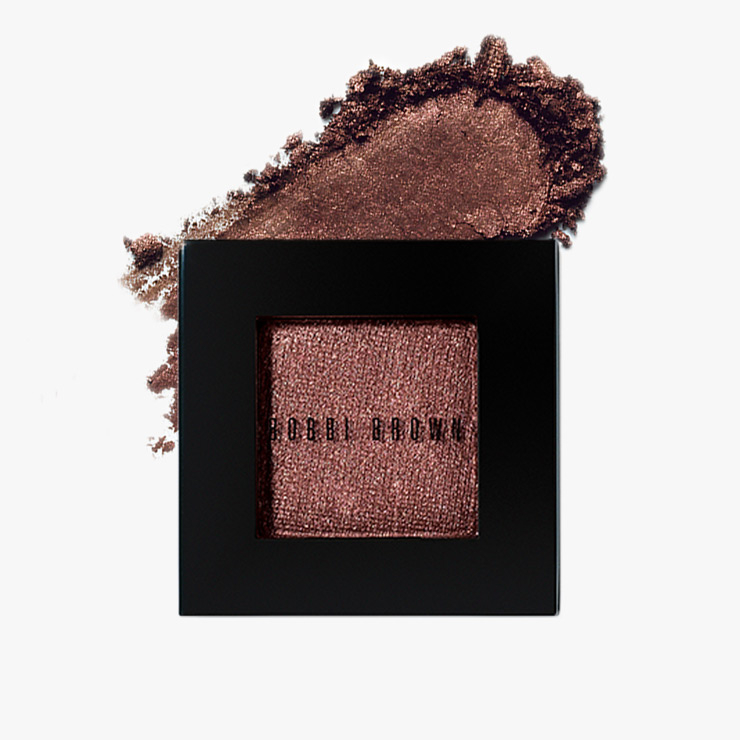 시머 펄을 함유한 브라운 아이섀도 BOBBI BROWN 메탈릭 아이섀도우 13 코냑 3만7천원대