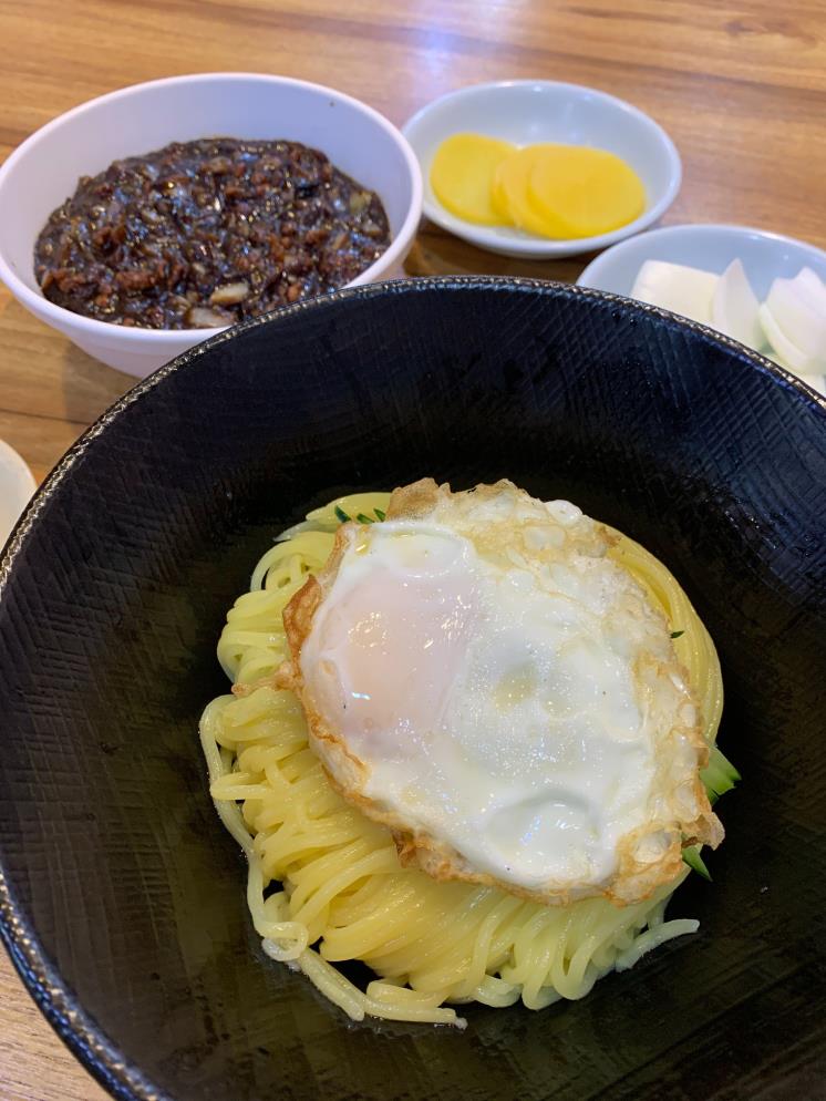 차이나타운에 오면 꼭 맛봐야 하는 유니짜장