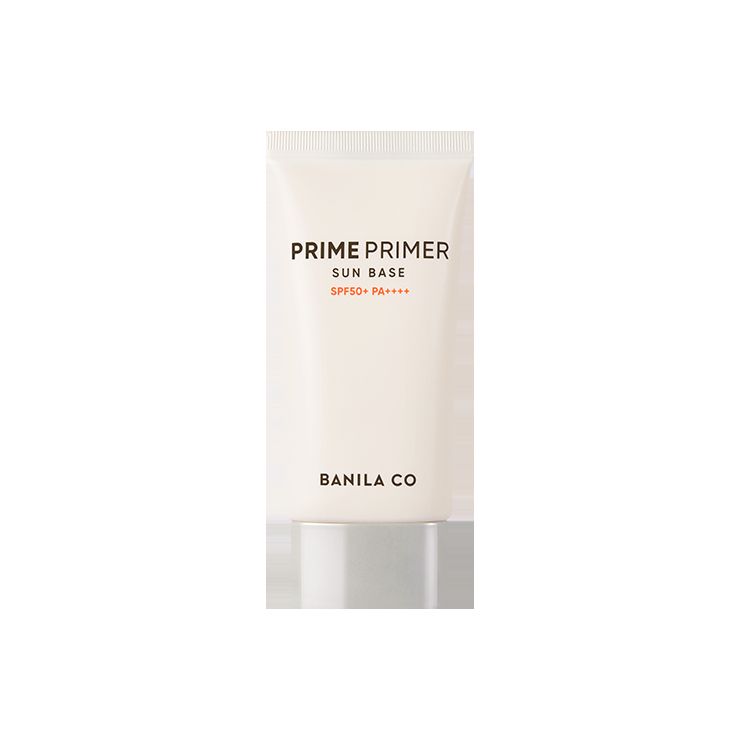 Banila Co 프라임 프라이머 선 베이스 SPF50+/ PA++++ 촉촉한 제형이 피부 온도를 낮추고 도드라지는 요철을 매끄럽게 커버한다. 2만2천원.