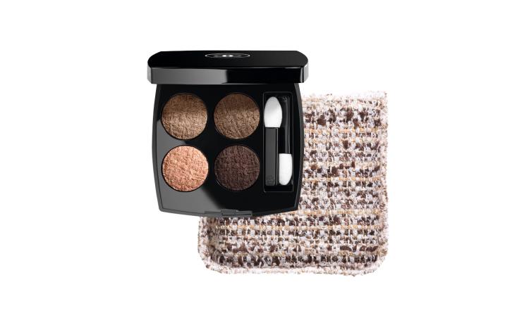 Chanel 레 꺄트르 옹브르 트위드 04 트위드 브룬 에 로즈 11만5천원. 