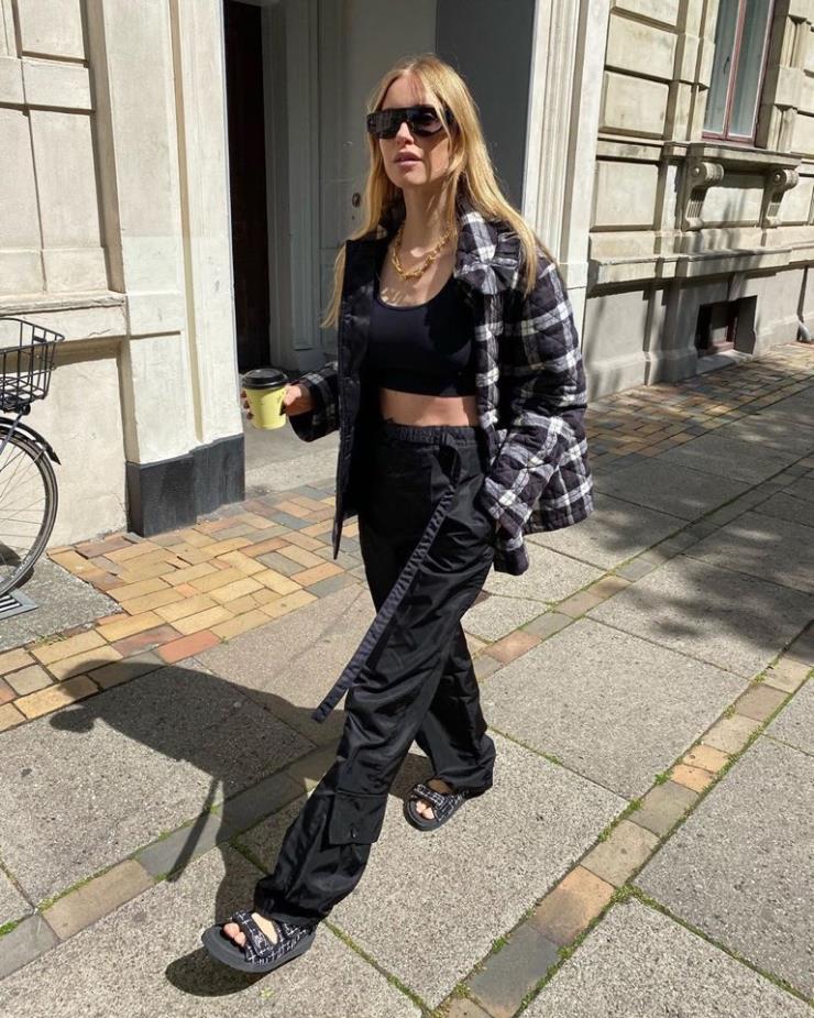 페르닐 테이스백