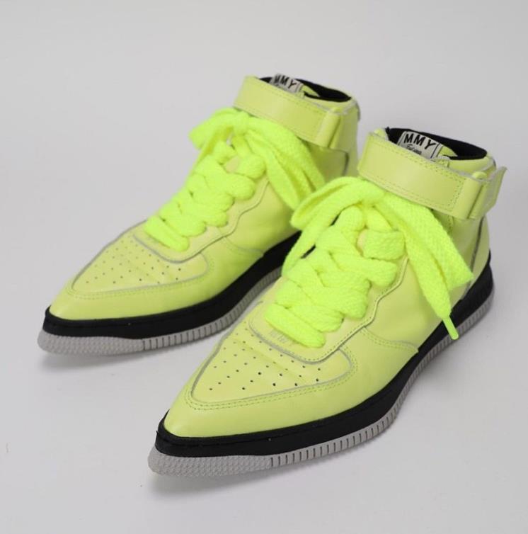 미하라 야스히로 Pointed Sneaker
