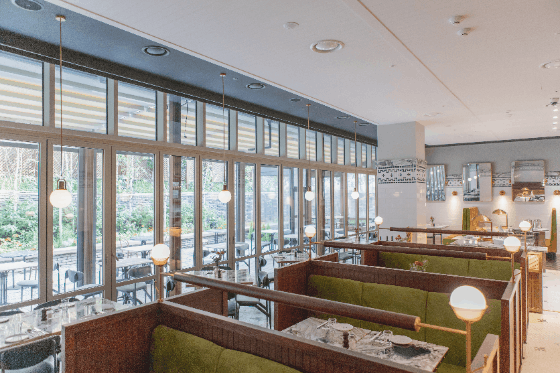 크레센도 호텔 1층에 위치한 비앙브뉴 레스토랑 전경 