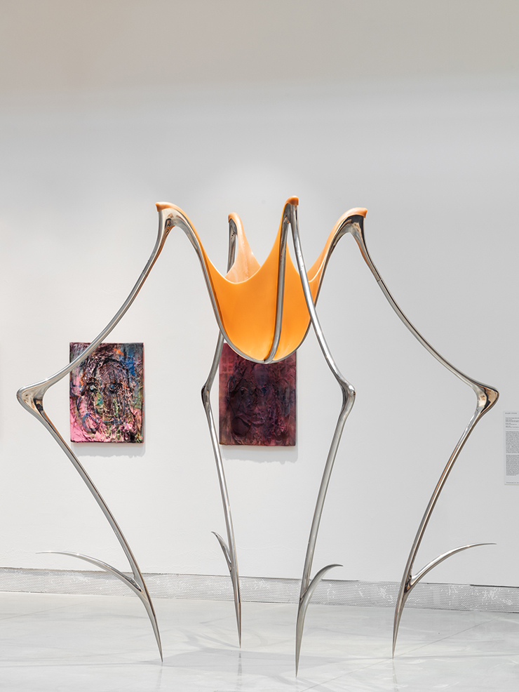 Hannah Levy, <Untitled>, 2022, Silicone, nickel plated steel, 183x195x320cm. All works with the additional support of Casey Kaplan, New York; Mother’s Tankstation Limited, Dublin Photo by: Marco Cappelletti