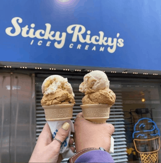 이미지 출처: 스티키리키 아이스크림 인스타그램(@stickyrickys)