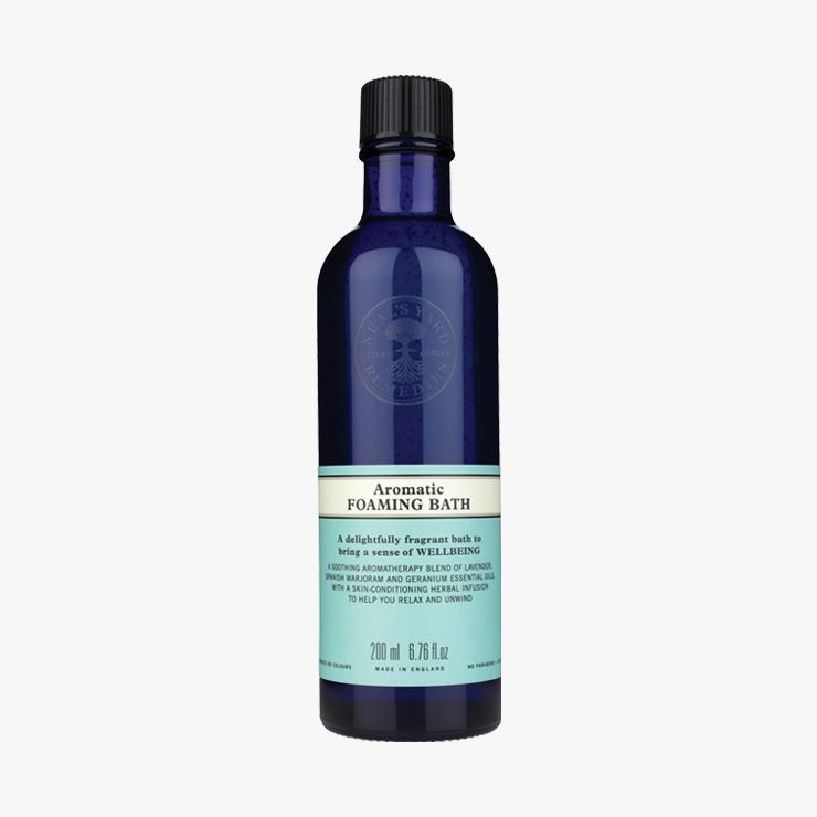 Neal’syard Remedies 아로마틱 포밍 베쓰 3만4천8백원.