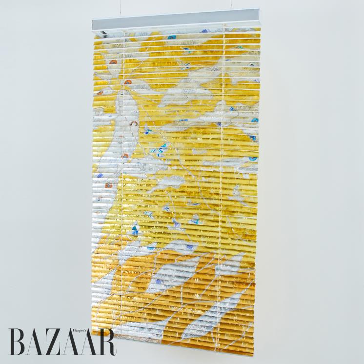 Team233이 알루미늄 핸드 크림으로 만든 전동 블라인드.