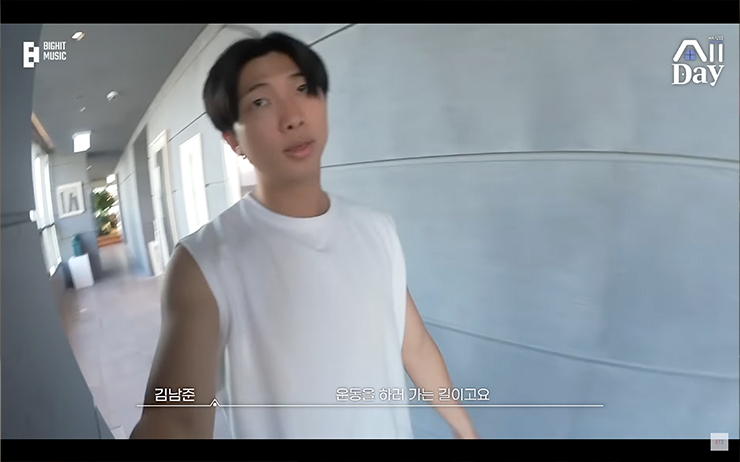 YouTube @bangtan TV