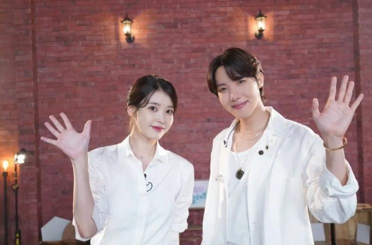 사진 / 제이홉 인스타그램