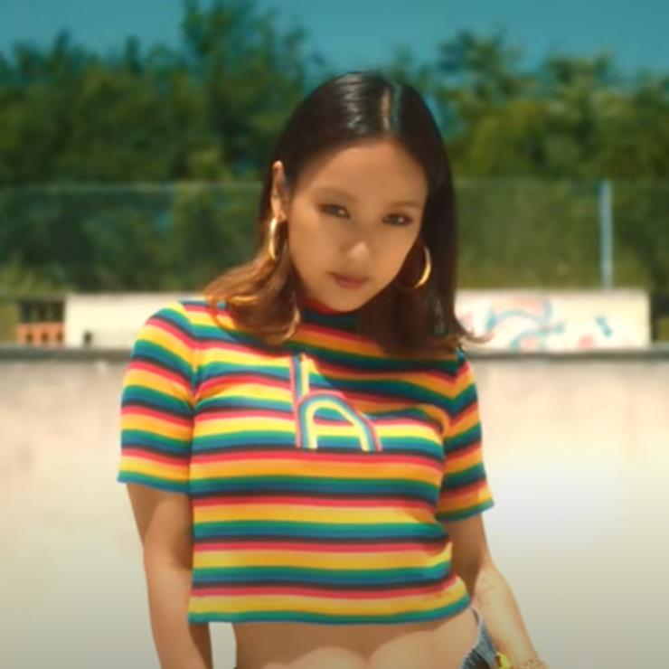 싹쓰리(SSAK3) '다시 여기 바닷가' 뮤직비디오 캡쳐