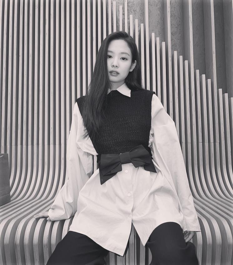 제니 인스타그램 캡처