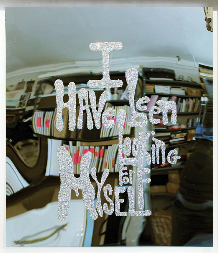 <I Have Been Looking for Myself>, 2015, 31x27cm, Glitter on mylar.