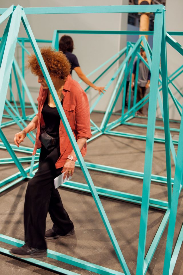 파올로 이카로의 작품 ＇Foresta metallica＇.