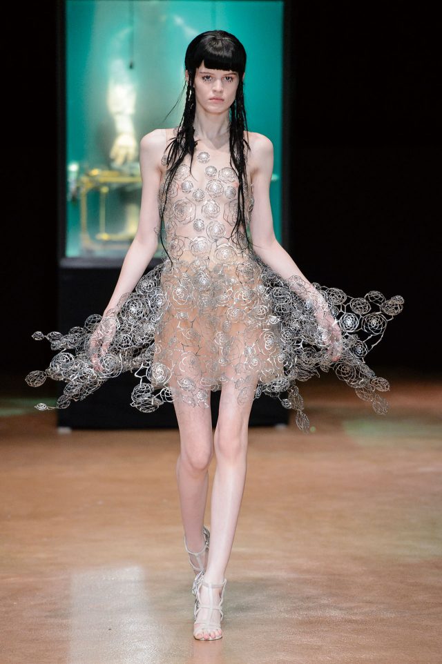 오뜨 쿠튀르2 - 하퍼스 바자