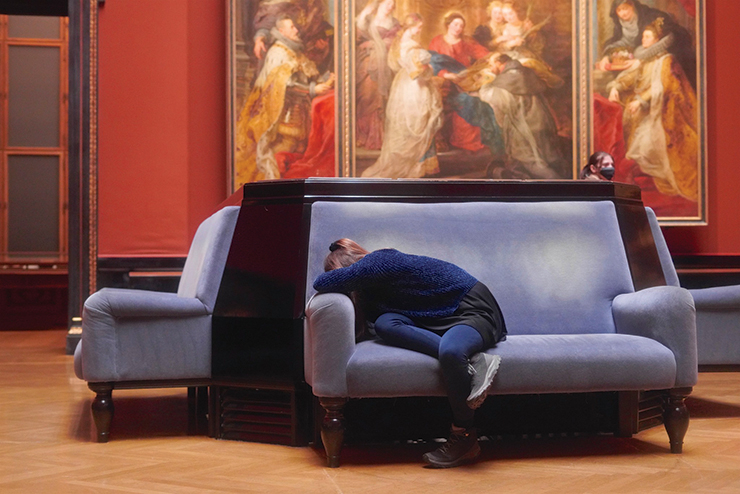  Stefan Draschan, from <People Sleeping in Museums>, at KHM, Vienna.