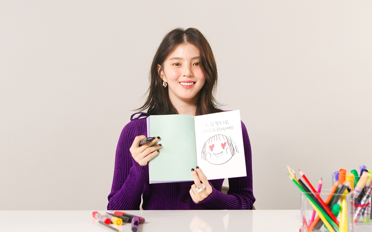 하퍼스바자 유튜브 캡처