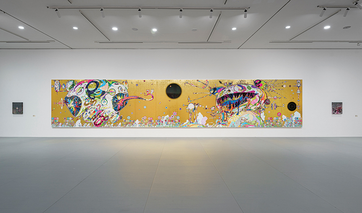  무라카미 다카시, <스파클/ 탄탄보: 영원>, 2017, 복합 재료, 240x735cm, Francois Odermatt Collection. 이우환과 그 친구들 IV, «무라카미 다카시: 무라카미좀비» 전시 전경, 부산시립미술관, 2023. ©Takashi Murakami/Kaikai Kiki Co., Ltd. All Rights Reserved. Courtesy of the artist and Perrotin