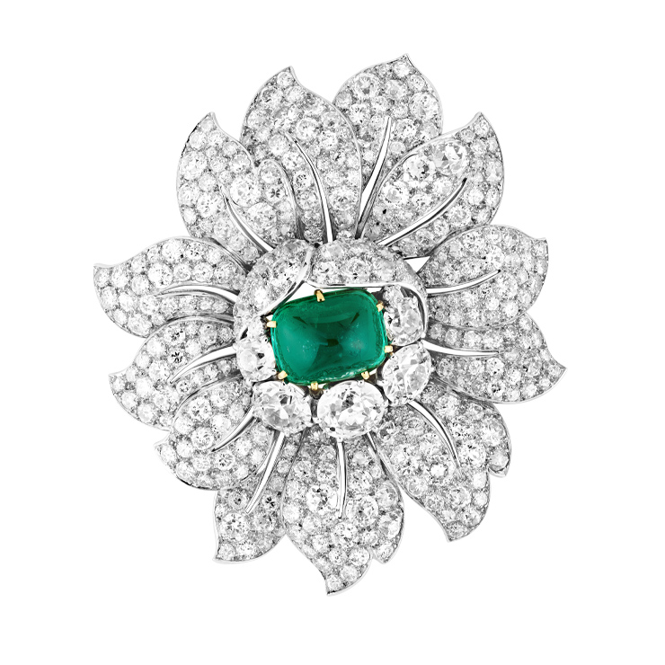 달리아(Dahlia) 클립, 1956년, 플래티넘·오스미오르·에메랄드·다이아몬드, 반클리프 아펠(Van Cleef & Arpels) 컬렉션