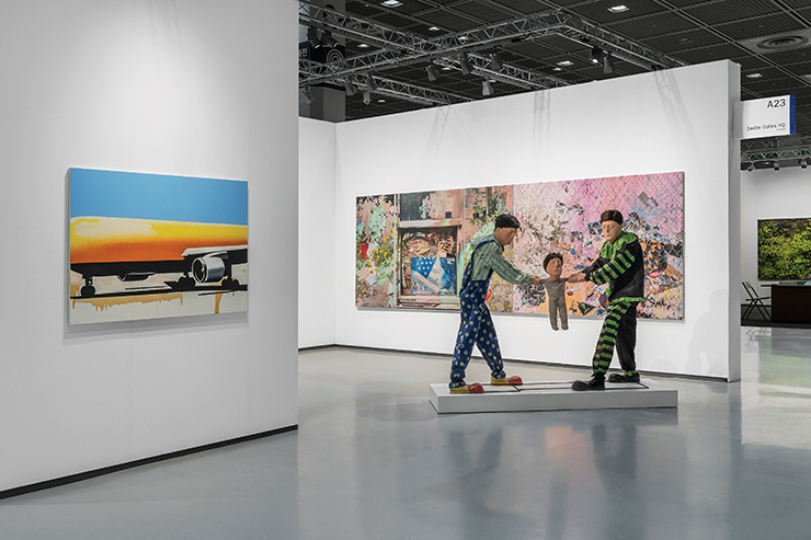 Installation view, Sadie Coles HQ, Booth A23, Frieze Seoul, COEX, Seoul, 02-05 September 2022. © The Artist/s, courtesy Sadie Coles HQ, London. Photo: CJYART Studio
