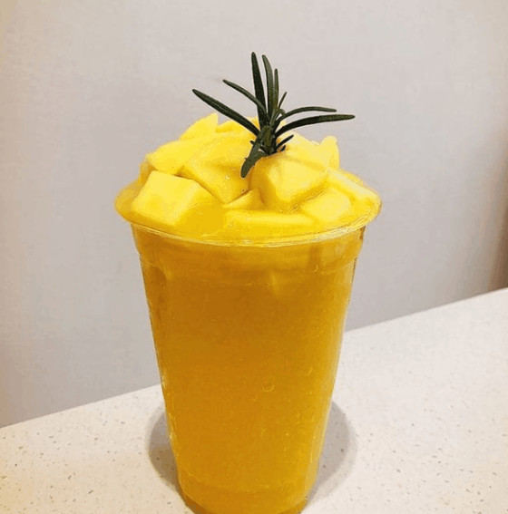 사진 출처: 청춘과일&카페 인스타그램(@cheongchun_fruit_cafe)