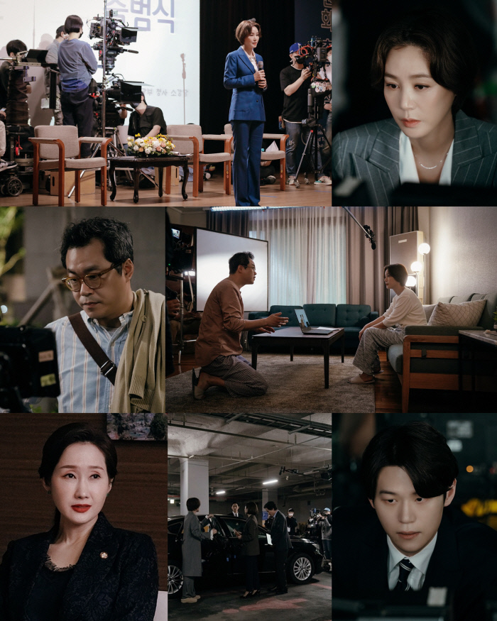 <이렇게 된 이상 청와대로 간다> 스틸 / 웨이브