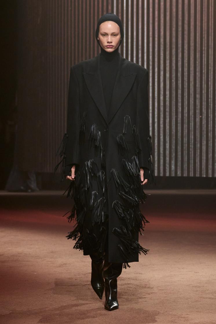 COS 2023 F/W
