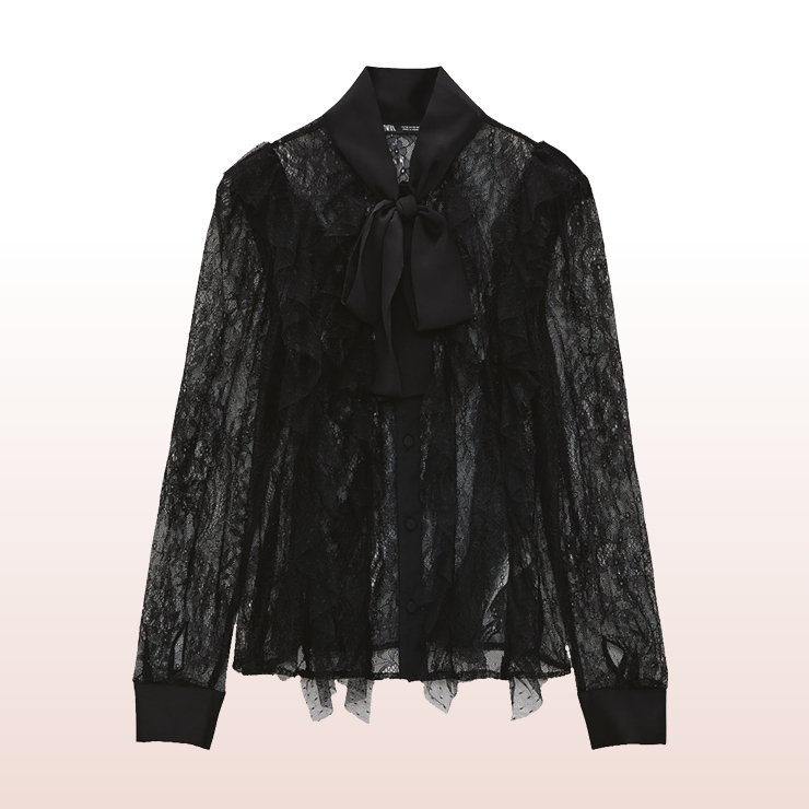 블라우스는 4만9천원 Zara.