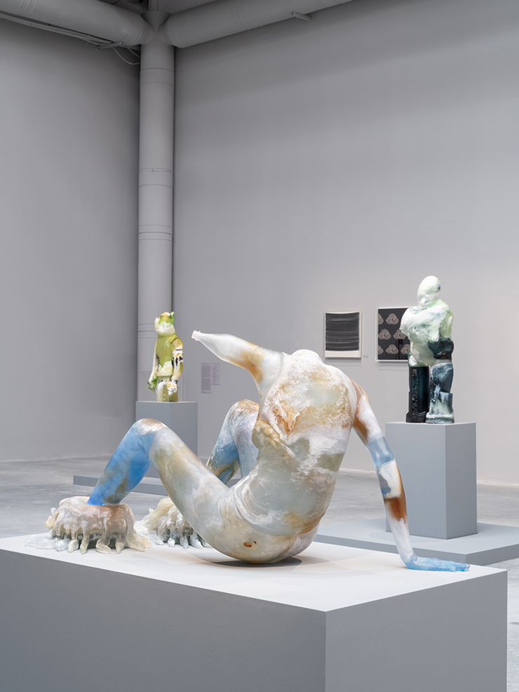 Andra Ursuţa, <Predators ’R Us>, 2019, Lead crystal, 74x132x69cm. Private Collection With the additional support of MASSIMODECARLO Photo by: Marco Cappelletti