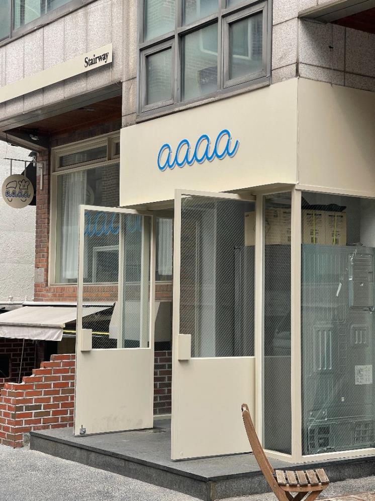 에이넷 @official._.aaaa