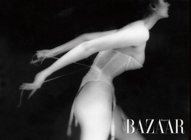 1951년 9월호에 실린 릴리언 배스먼이 촬영한 ‘It’s a Cinch’ 화보