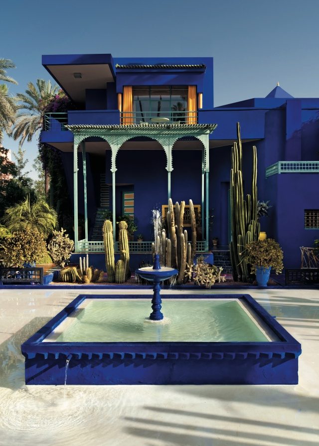 이브 생 로랑이 사랑한 자르뎅 마조렐 정원.