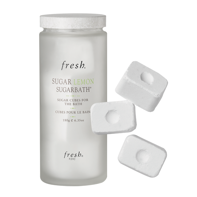 휴가지에서의 반신욕을 위한 슈가 레몬 배스 큐브는 Fresh 