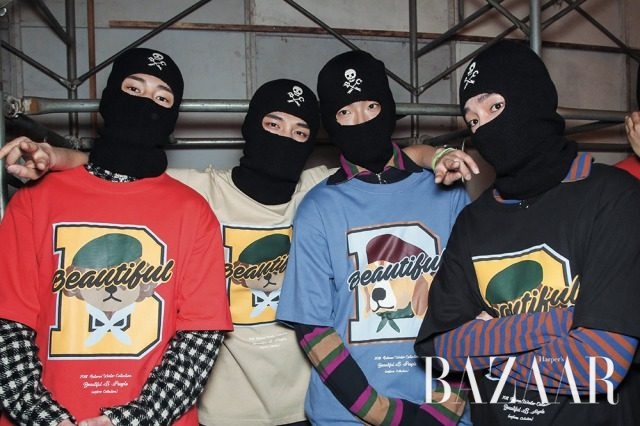 위트있는 일러스트가 그려진 티셔츠.