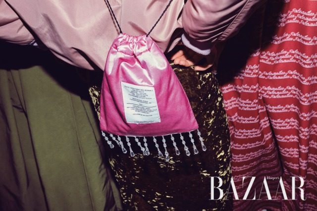 코지한 미니 백팩.