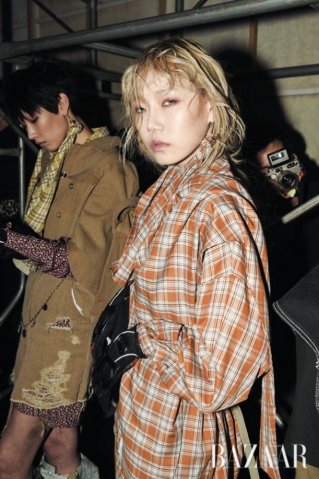 동시대의 청년들과 고민을 나눈 알쉬미스트.