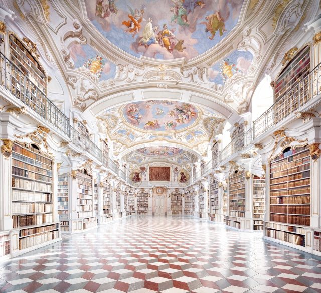 칸디다 회퍼, ‘Benediktinerstift Admont II 2014’, C-print, 184 × 197.4cm