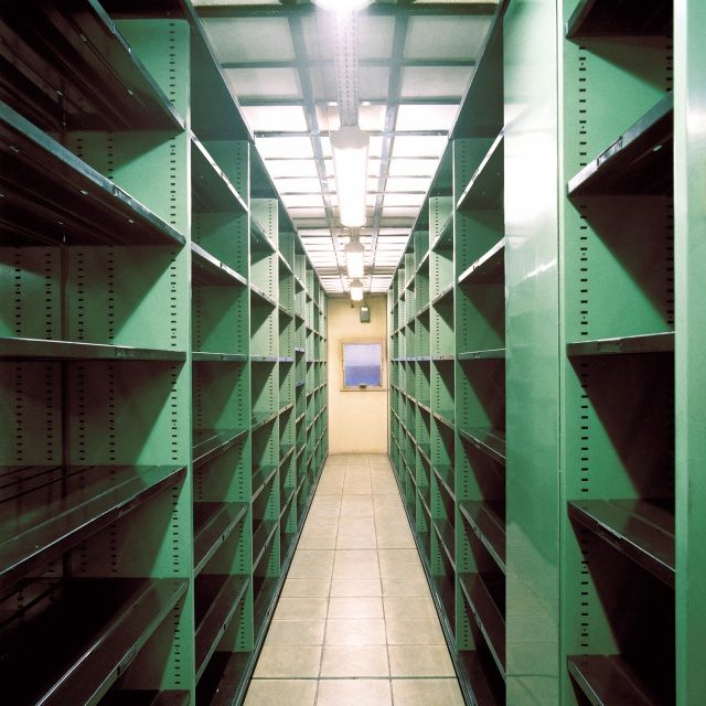 칸디다 회퍼, ‘BNF Paris VI 1998’, C-Print, 88 × 88cm