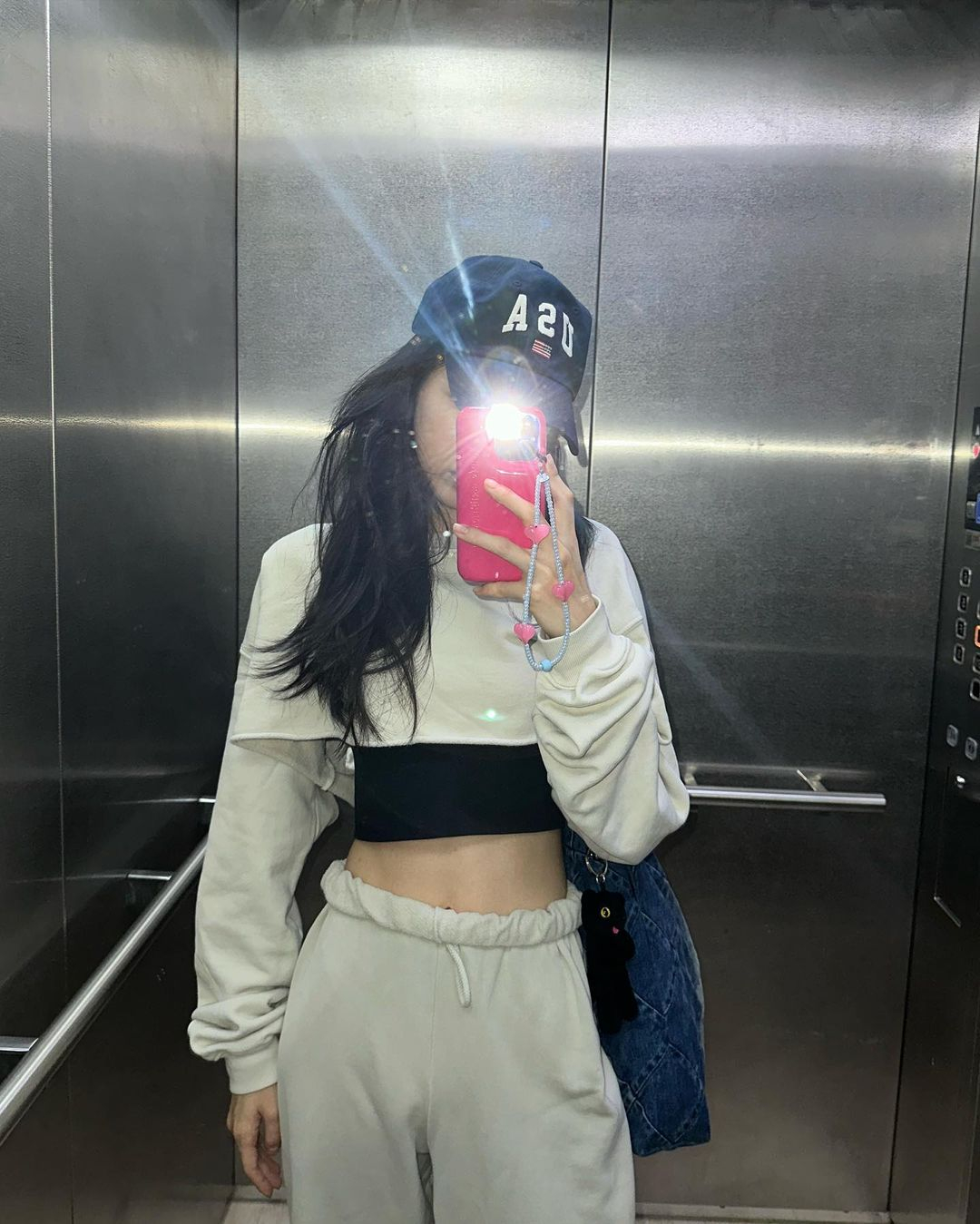 @marcellasne_