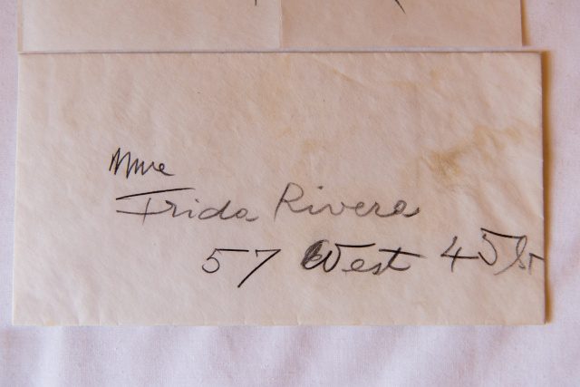 프리다 리베라 부인 앞으로 온 편지.