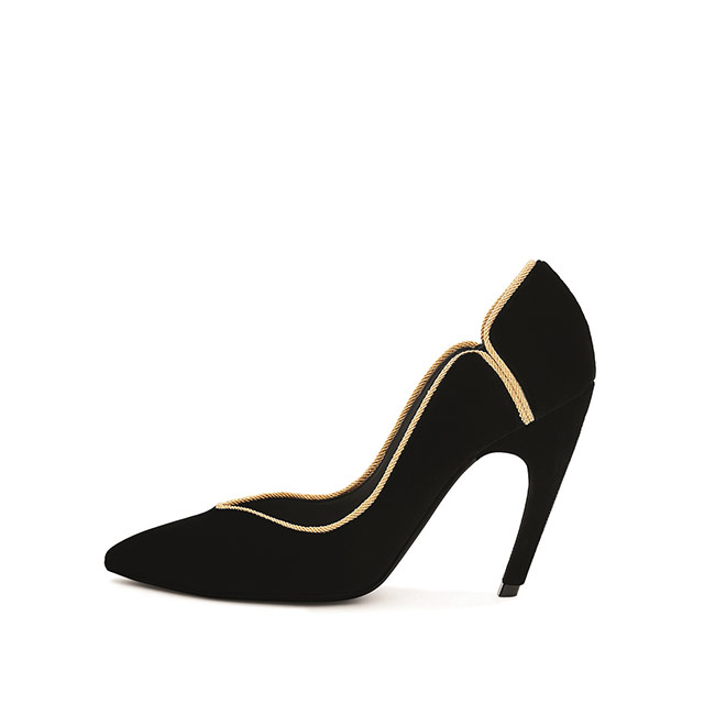 120만원대 Roger Vivier