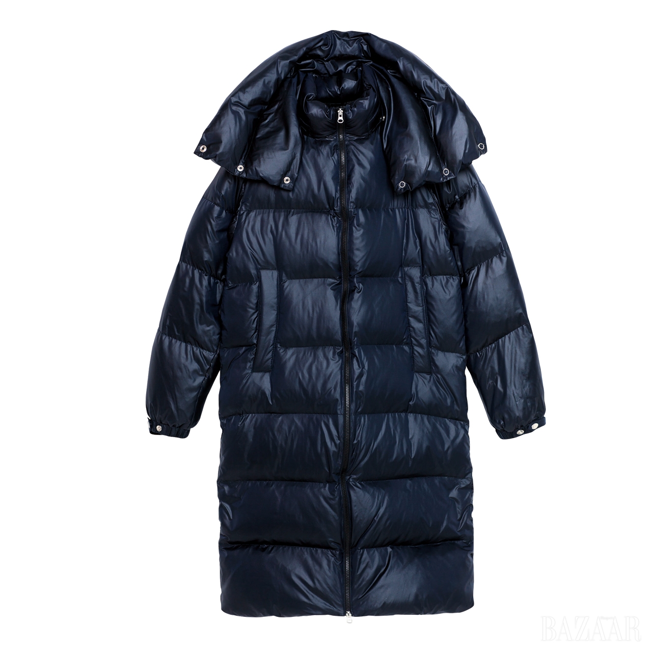 랩 칼라의 롱 패딩 코트는 19만9천원으로 <strong>Zara</strong>
