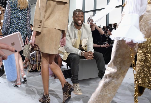 남자가 생각하는 여자 패션 - 하퍼스 바자 Harper's BAZAAR Korea 2017년 2월호