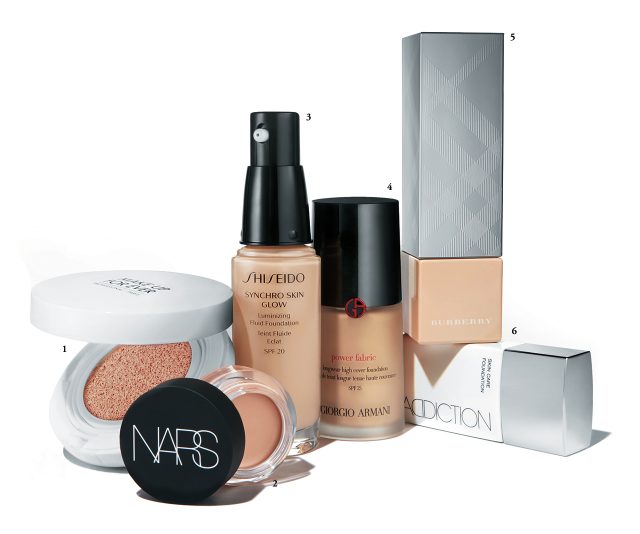 1 Make Up For Ever 프로 쿠션, Y225 15g×2, 5만8천원대2 Nars 소프트 매트 컴플리트 컨실러, 크렘 뷜레 6.2g, 4만원3 Shiseido 싱크로 스킨 글로우 루미나이징 플루이드 파운데이션 SPF20, 골든2 30ml, 6만8천원4 Giorgio Armani 파워 패브릭 파운데이션 SPF 25 PA++, 2호 30ml, 8만3천원대5 Burberry 브라이트 글로우 파운데이션 SPF30 PA+++, No.11 오커 누드 30ml, 7만2천원6 Addiction 스킨케어 파운데이션, 04호30ml, 5만6천원