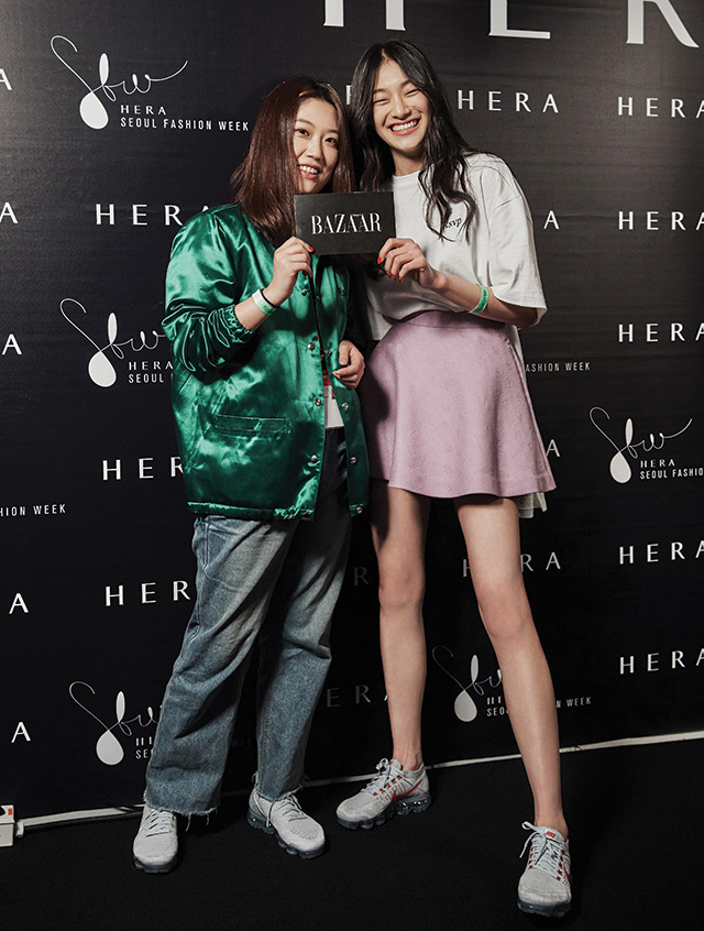 <바자>와의 인터뷰를 마친 프리마돈나 디자이너 김지은과 모델 김설희