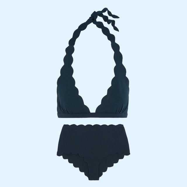 물결 모양 커팅이 귀여운 홀터넥 비키니는 가격 미정으로 Marysia by BOONTHESHOP