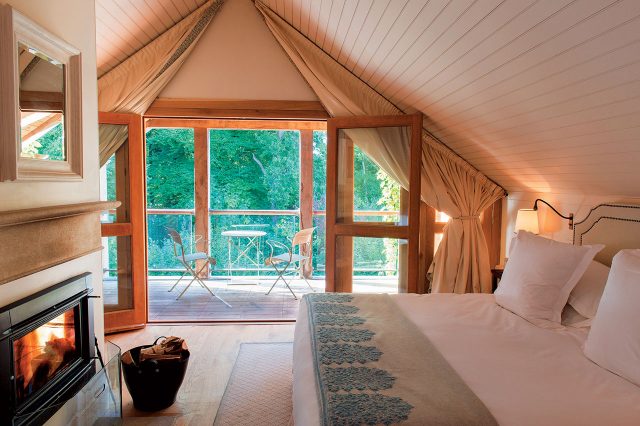 호텔 스파 - 하퍼스 바자