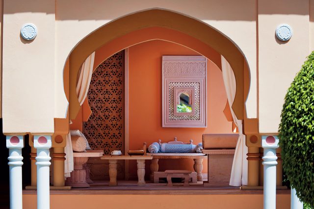 호텔 스파 - 하퍼스 바자