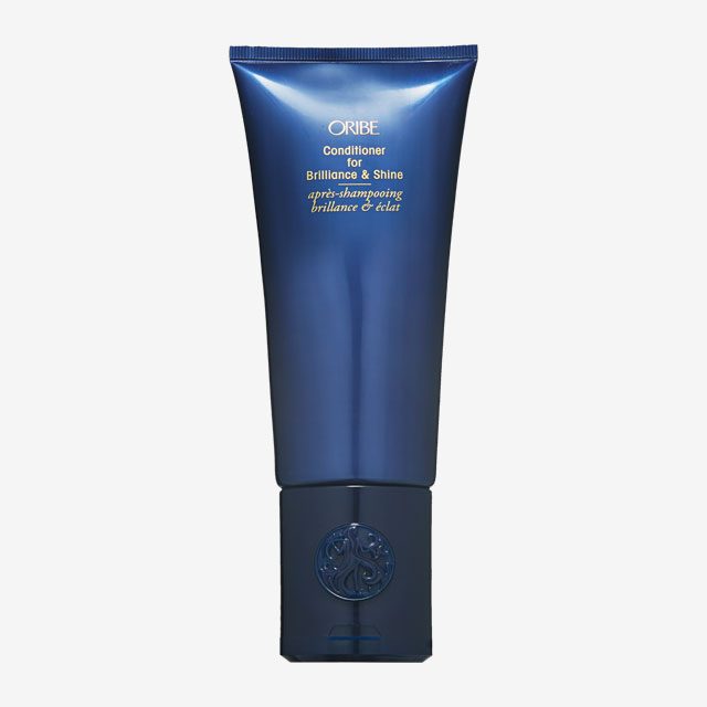 Oribe by La Perva 컨디셔너 포 브릴리언스 샤인 200ml, 6만3천원.